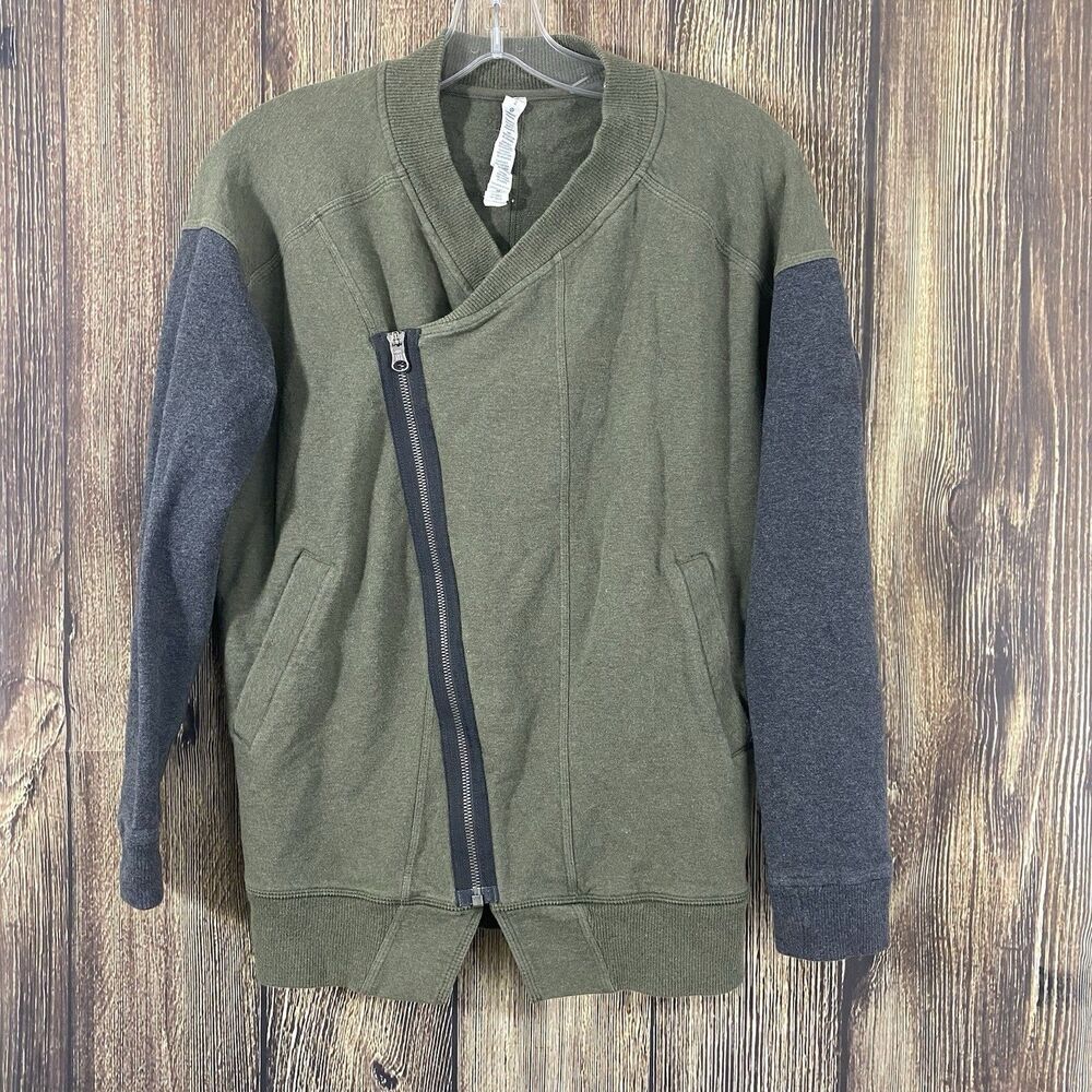 Lululemon Womens Mule Bundle Wrap Sweatshirt Jacket Sz 2 Grey/Green Zip Front